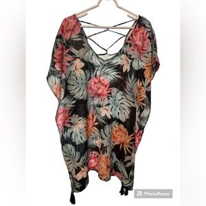 Kona Sol floral kaftan/cover up Size M